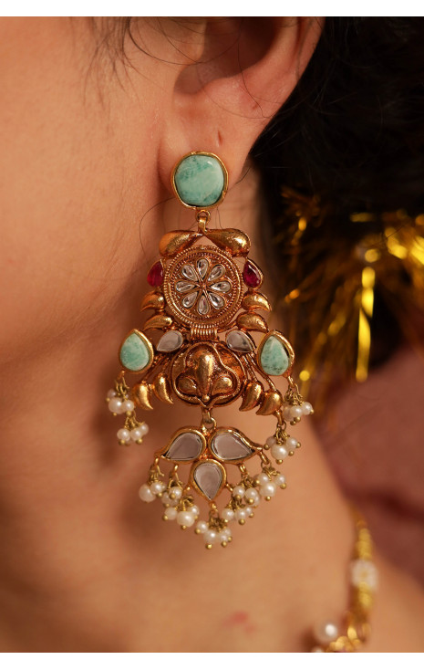 Shameem (Earrings) 